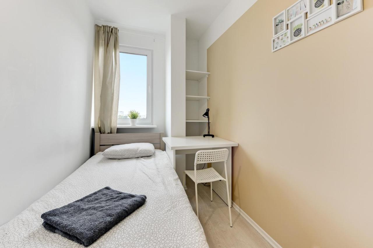 Cityrooms Startowa Gdansk Bagian luar foto